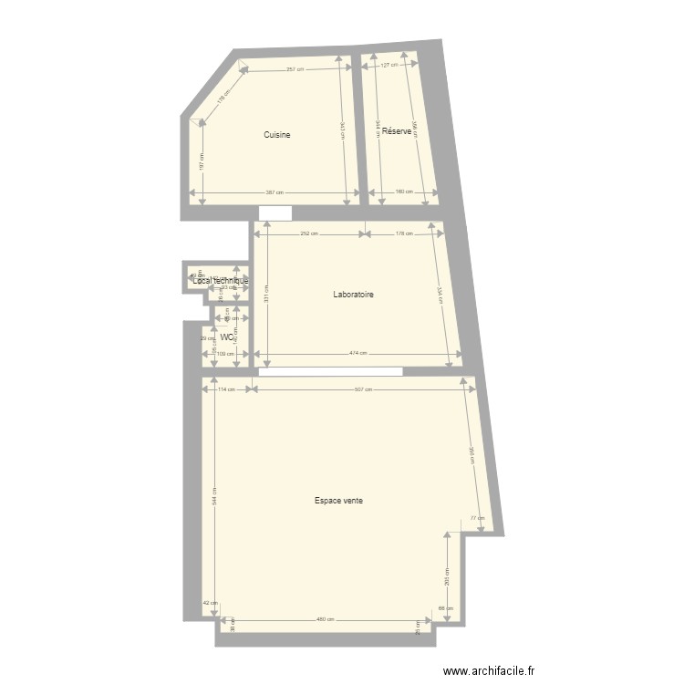 Magasin Tour de Pise. Plan de 0 pièce et 0 m2