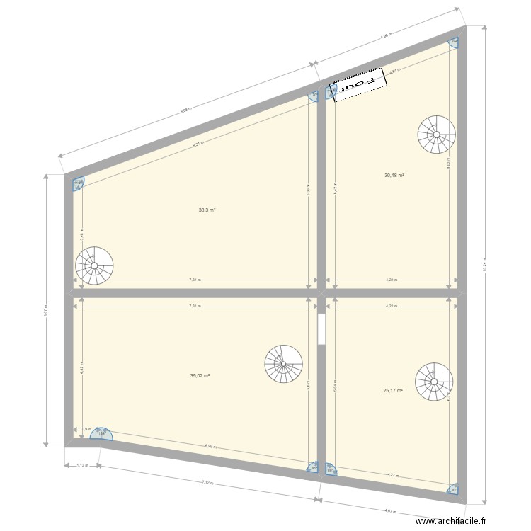 Plan combles vides. Plan de 0 pièce et 0 m2