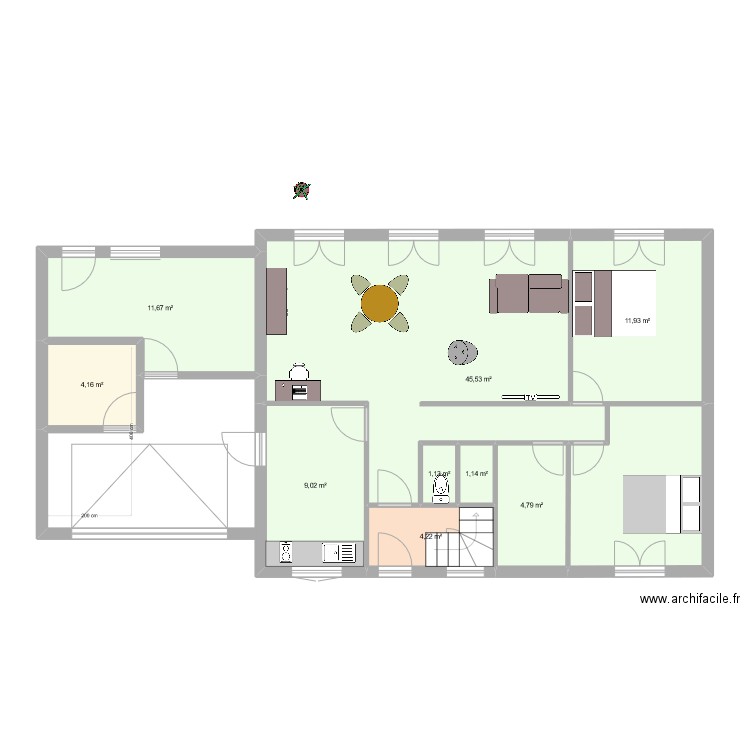 Appartement Rdc + Garage. Plan de 9 pièces et 94 m2