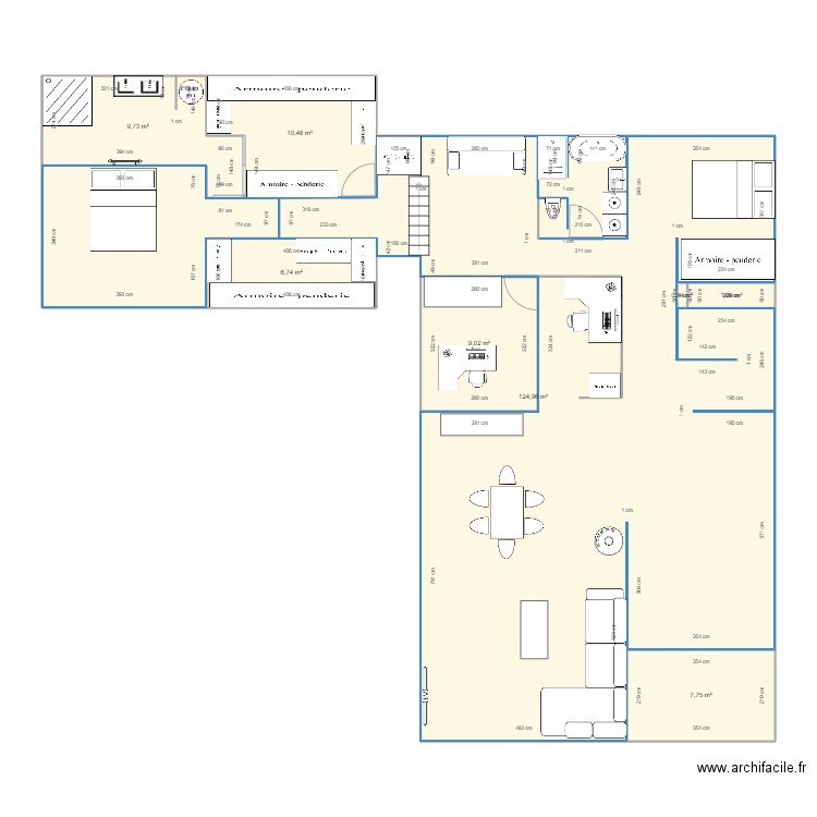 tresses2. Plan de 8 pièces et 170 m2