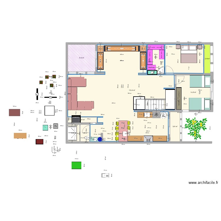 rez de chausset. Plan de 8 pièces et 148 m2