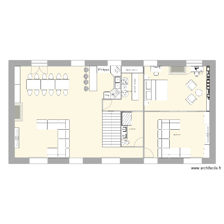 maison. Plan de 4 pièces et 167 m2