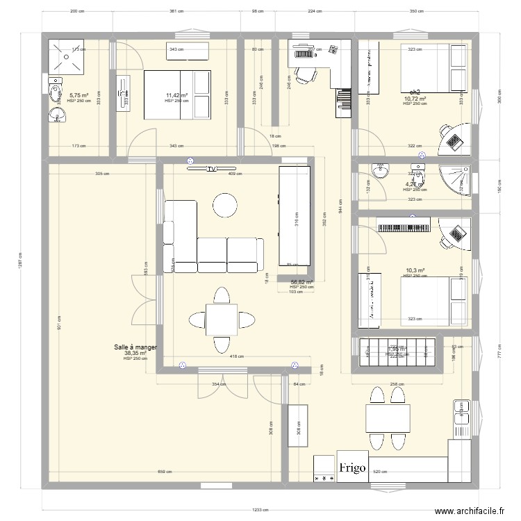 maison2. Plan de 8 pièces et 140 m2