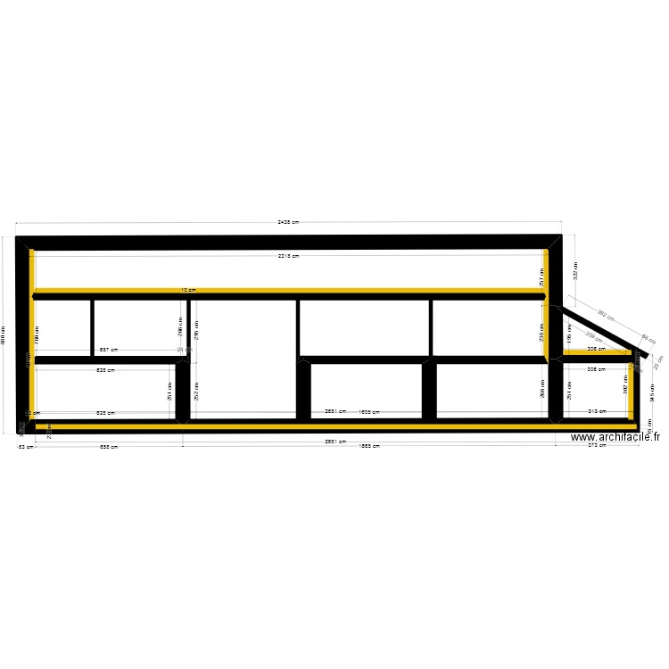 coupe  modifiée. Plan de 2 pièces et 184 m2