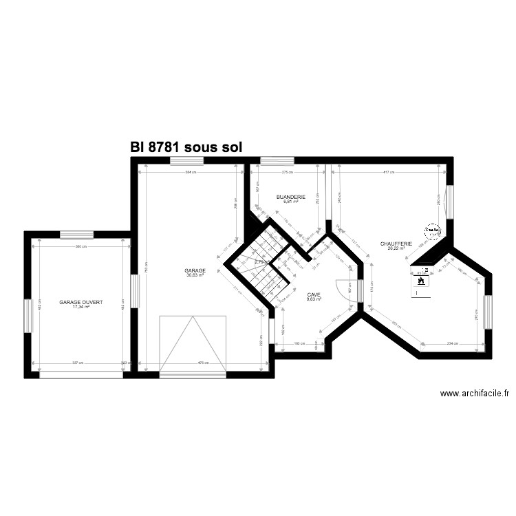 BI 8781. Plan de 30 pièces et 289 m2