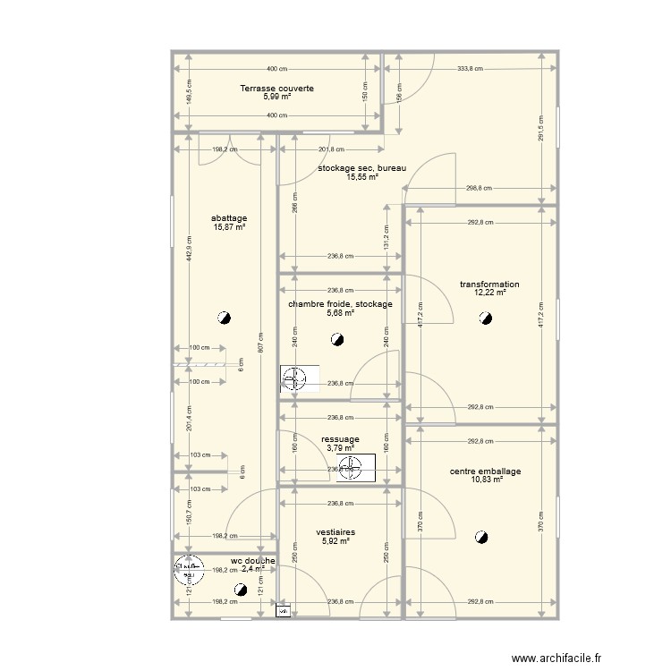 plan. Plan de 9 pièces et 78 m2