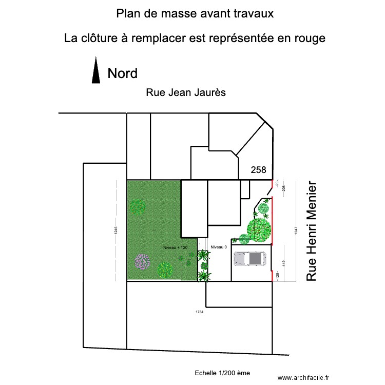 Plan de masse avant travaux. Plan de 8 pièces et 244 m2