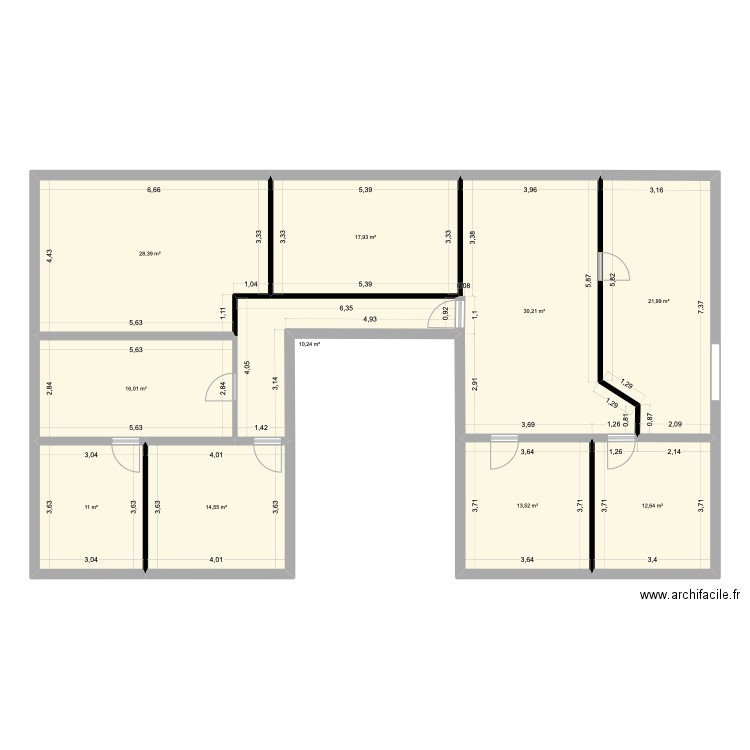 Home. Plan de 10 pièces et 176 m2