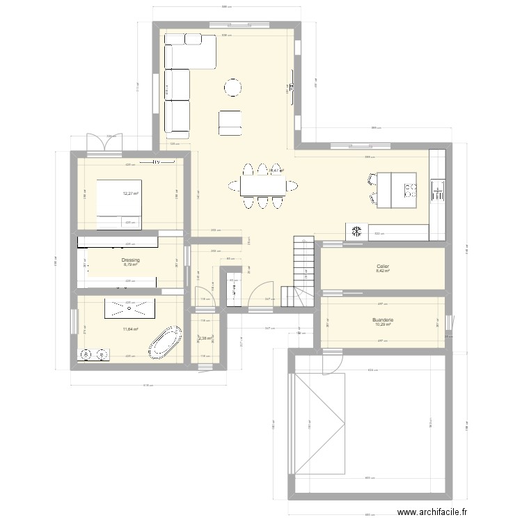 Maison 2. Plan de 15 pièces et 280 m2