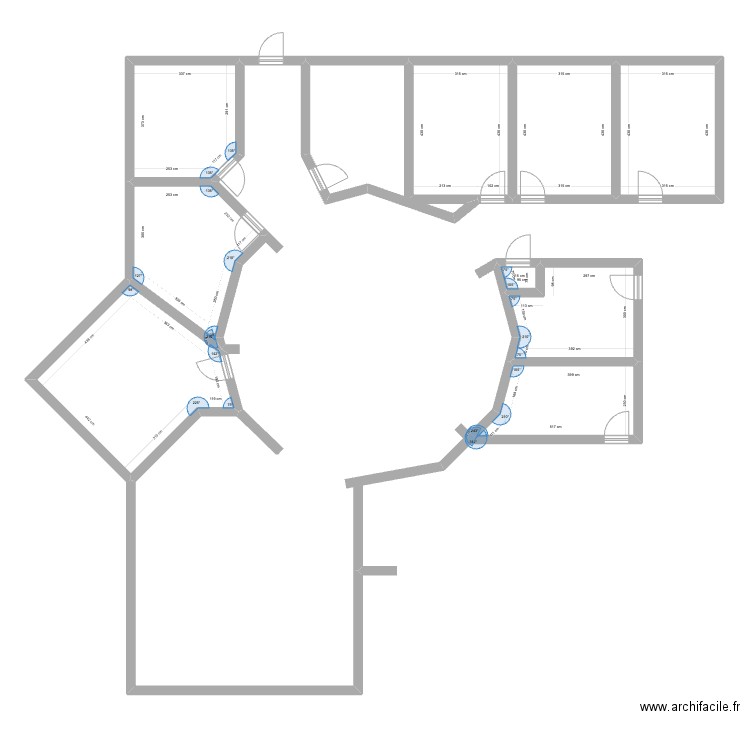 Clinique polyvet. Plan de 9 pièces et 109 m2