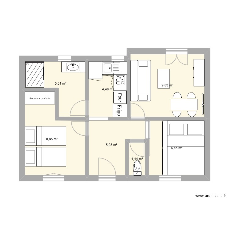 PAPOU. Plan de 7 pièces et 41 m2