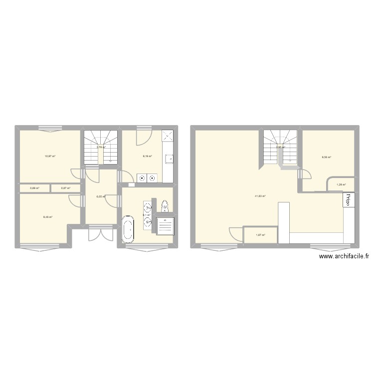 maison rénové. Plan de 13 pièces et 109 m2