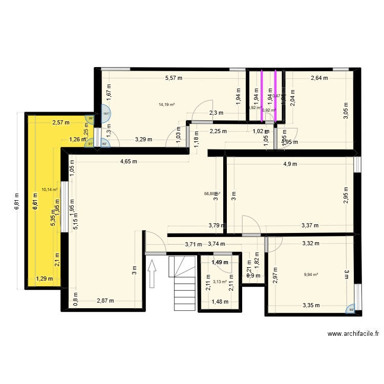 famille Athlan. Plan de 8 pièces et 97 m2
