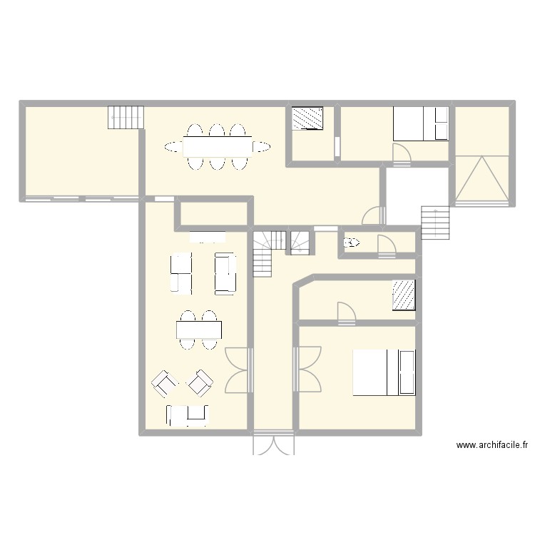 JLB RDC. Plan de 10 pièces et 188 m2