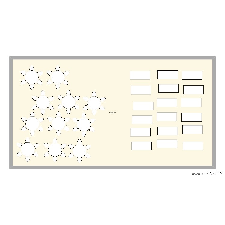 table. Plan de 1 pièce et 178 m2