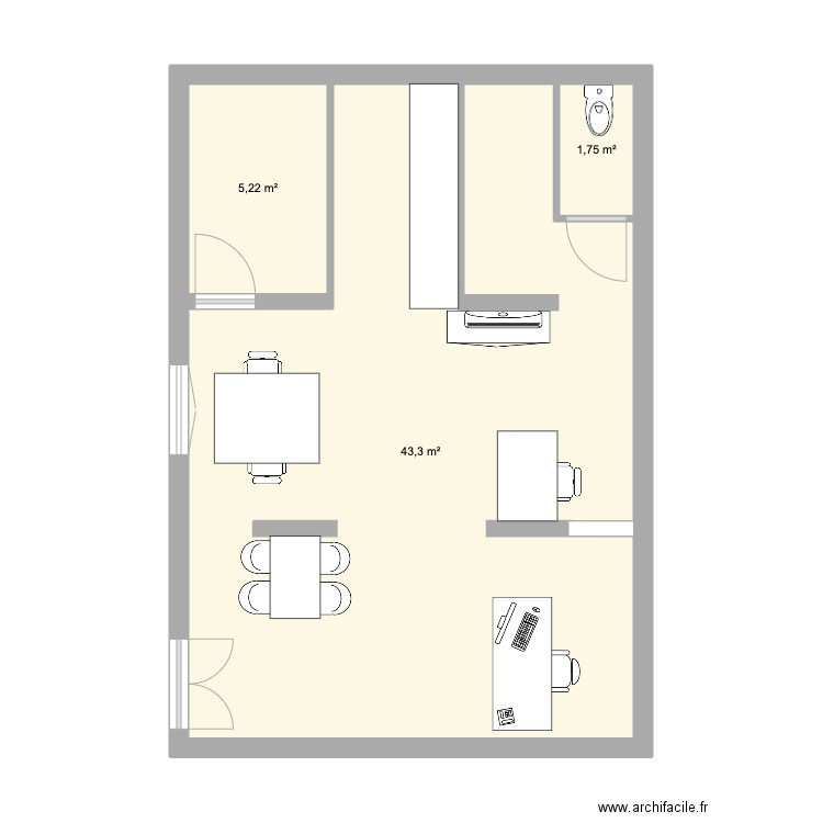 Bureau 13012. Plan de 3 pièces et 50 m2