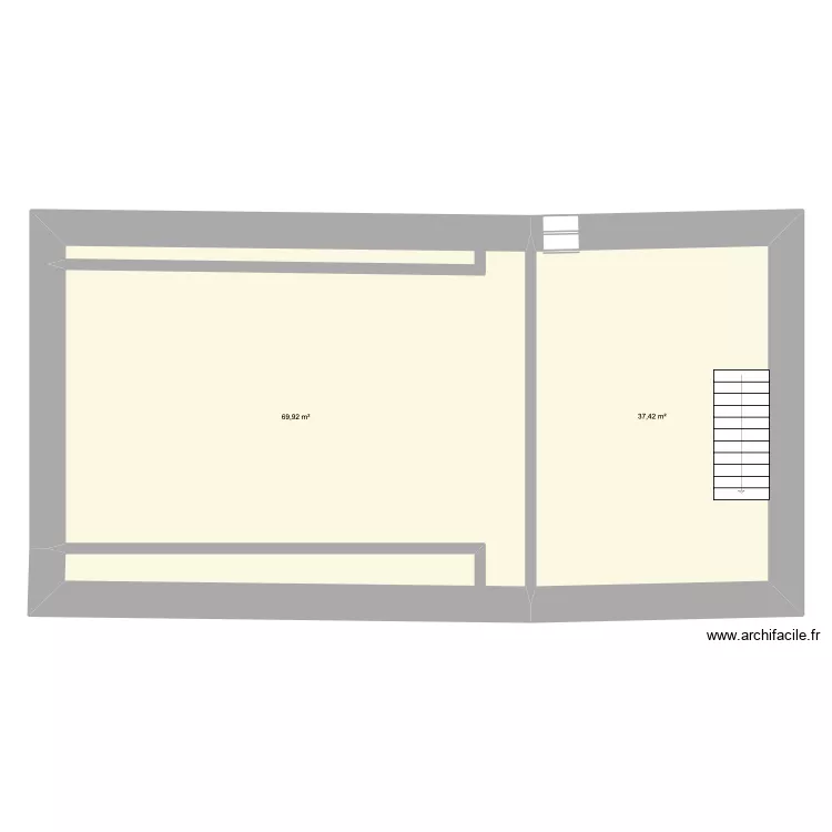 Etage STG. Plan de 2 et 107 m² Etage STG. Plan de 2 et 107 m²