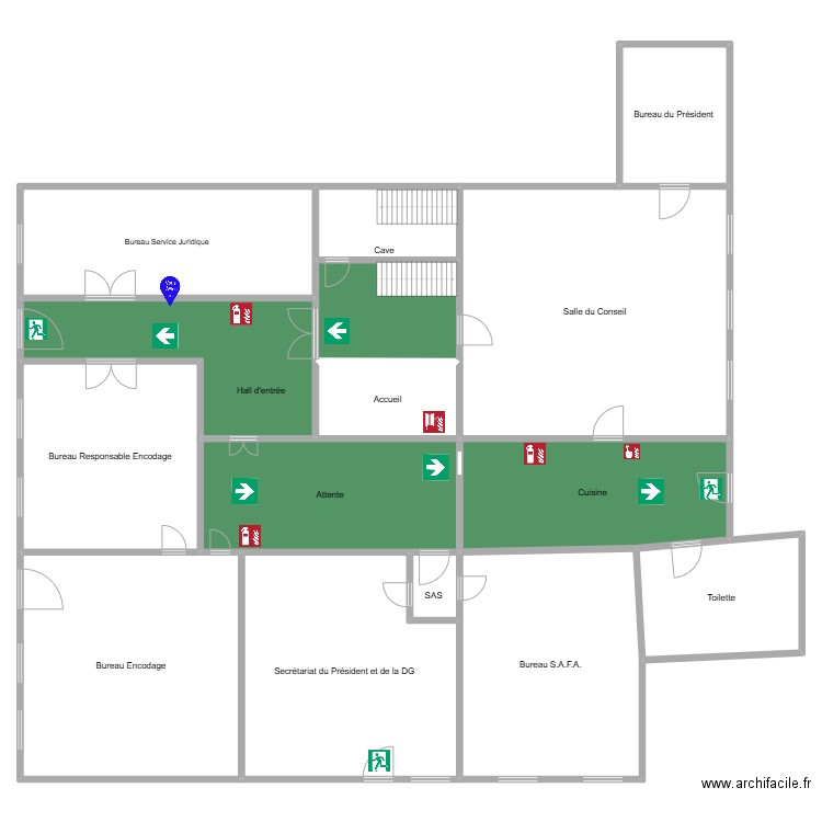 Triperie RDC. Plan de 15 pièces et 1015 m2