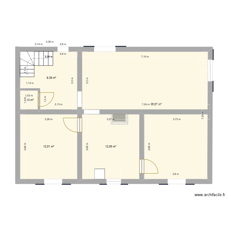 MHT. Plan de 5 pièces et 71 m2