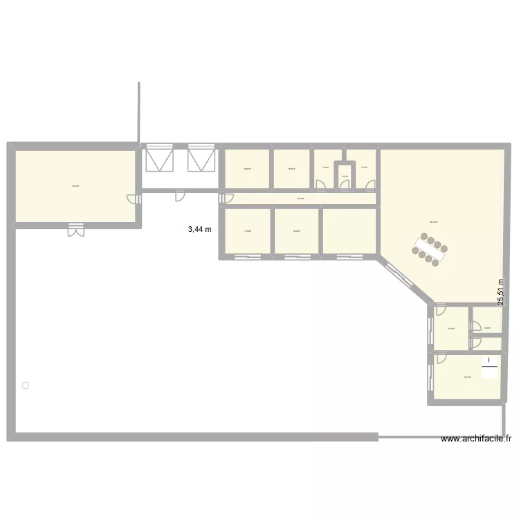 champs derri&egrave;re essai 1. Plan de 13  et 373 m²