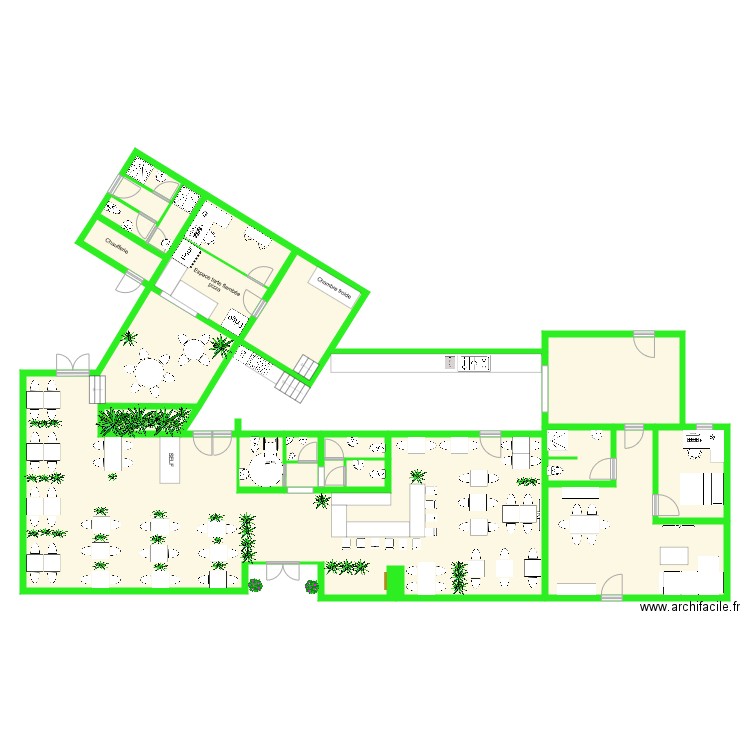 Plan restaurant v2 avec sanitaire et douche decentré 2. Plan de 0 pièce et 0 m2