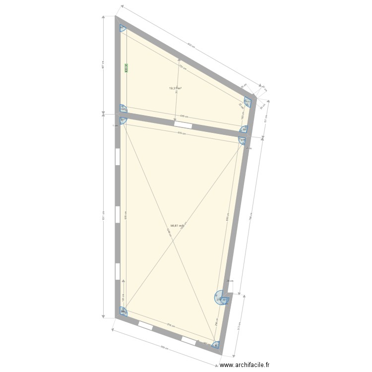 boucherie comble base. Plan de 2 pièces et 76 m2