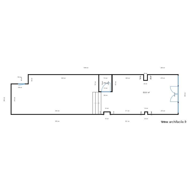 01656Local. Plan de 0 pièce et 0 m2