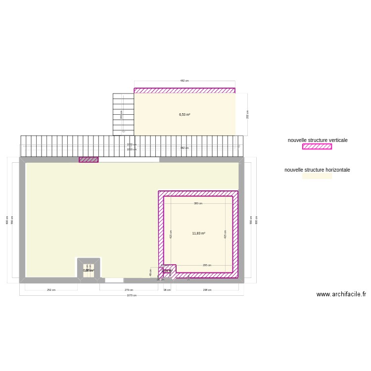 Grenier Travaux. Plan de 4 pièces et 19 m2