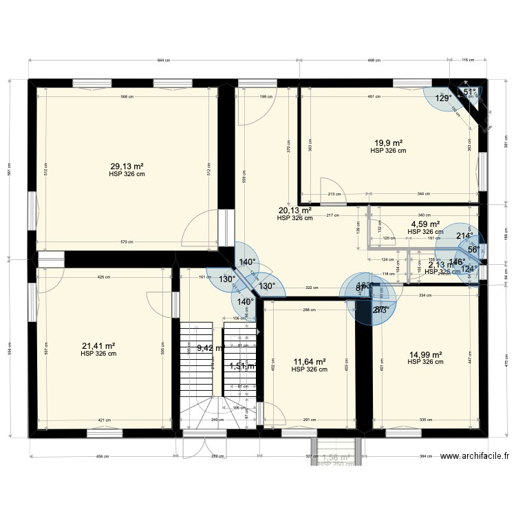 BAR CAVE. Plan de 36 pièces et 542 m2