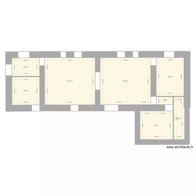 Grand gite bas. Plan de 8 Pièces et 112 m²