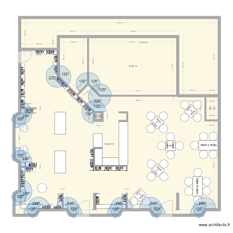 Café HEMINGWAY 2. Plan de 5 pièces et 194 m2