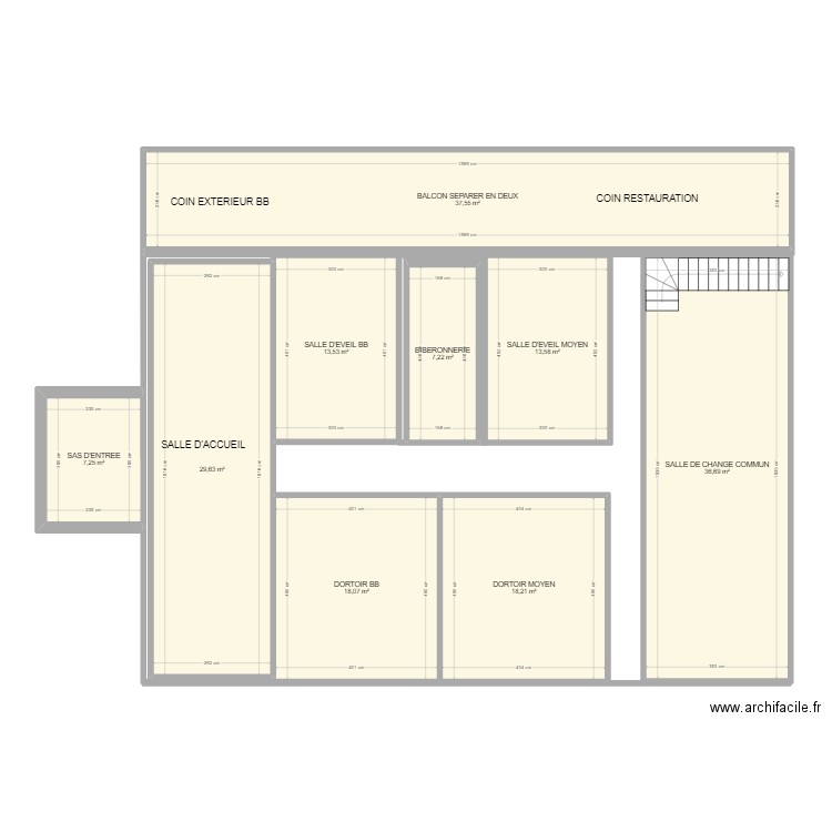 ROCHE CARREE RDC. Plan de 0 pièce et 0 m2
