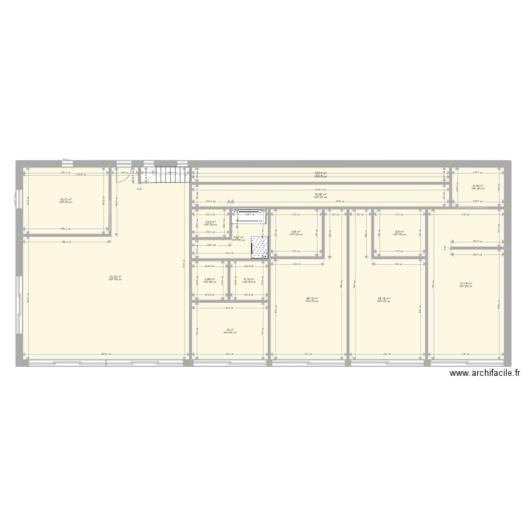 250m2. Plan de 16 pièces et 492 m2