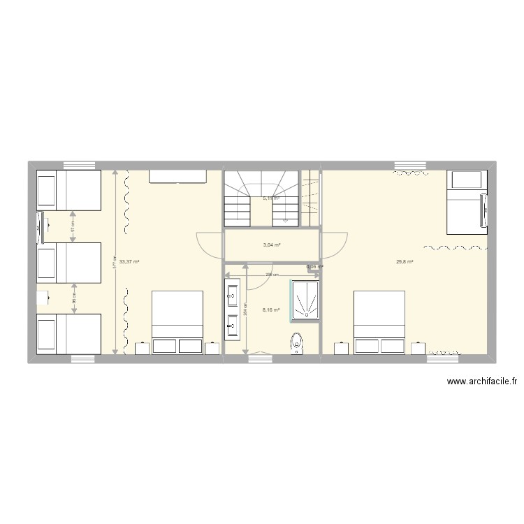 CHAMBRE FAMILIALE. Plan de 6 pièces et 80 m2