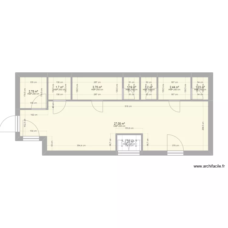 Toilette de la salle Club. Plan de Toilette de la salle Club. Plan de