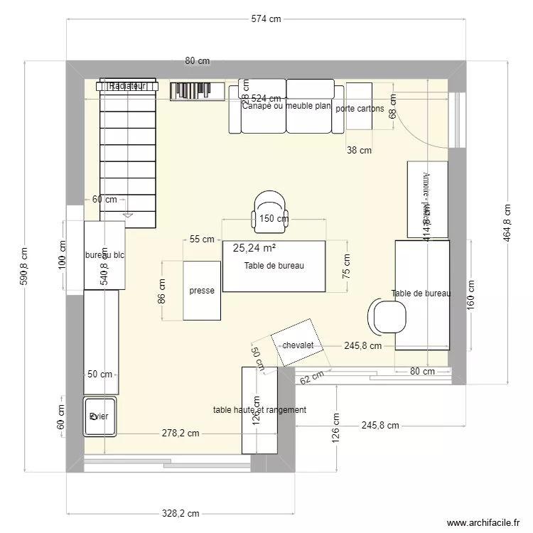 atelier dans le garage. Plan de 