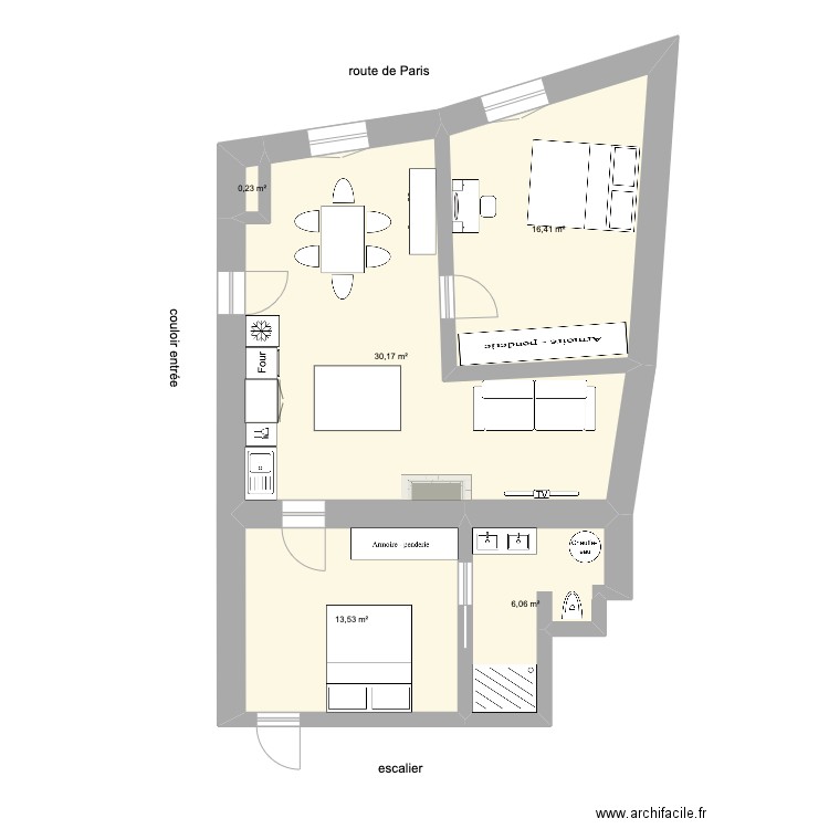appartement airBNB La Pacau modifié. Plan de 5 pièces et 66 m2
