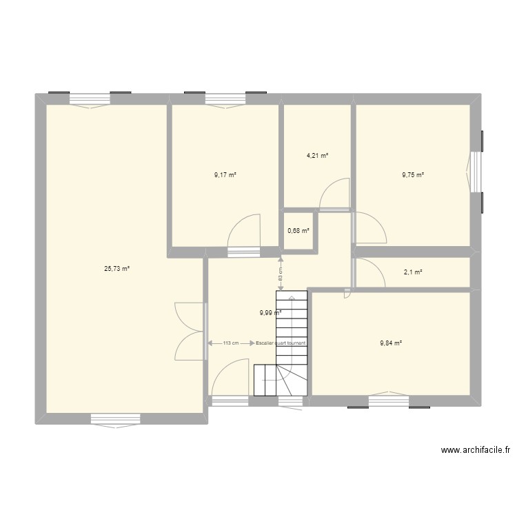 maison. Plan de 8 pièces et 71 m2