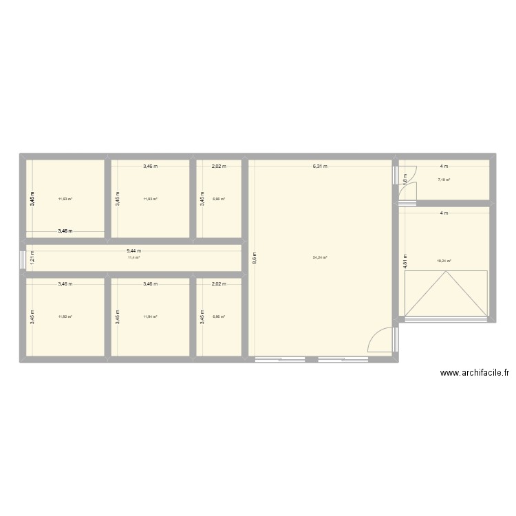Maison. Plan de 10 pièces et 154 m2
