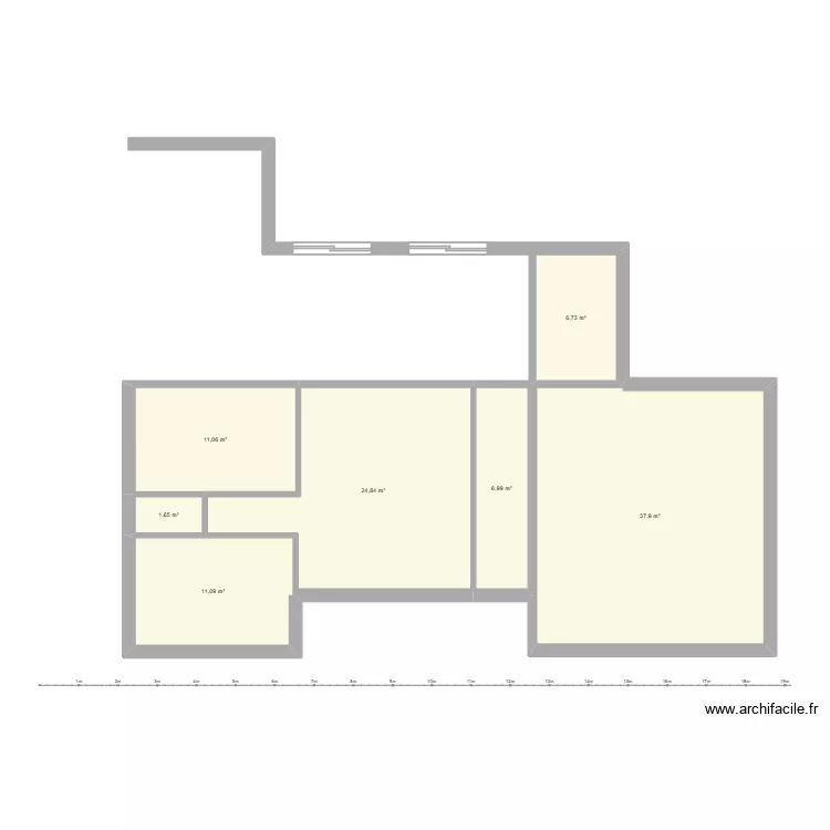 Id&eacute;e. Plan de 7  et 100 m²