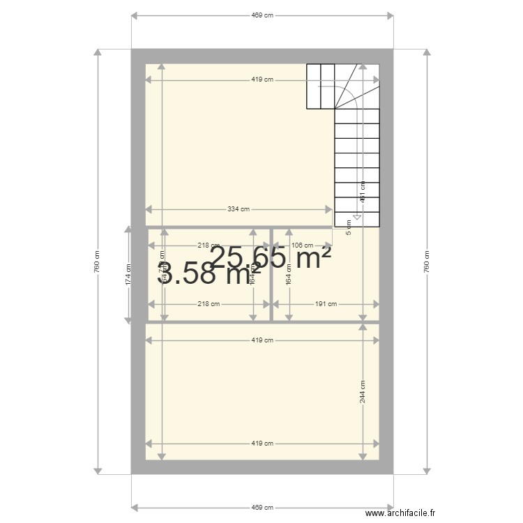 bastide etage studio. Plan de 0 pièce et 0 m2