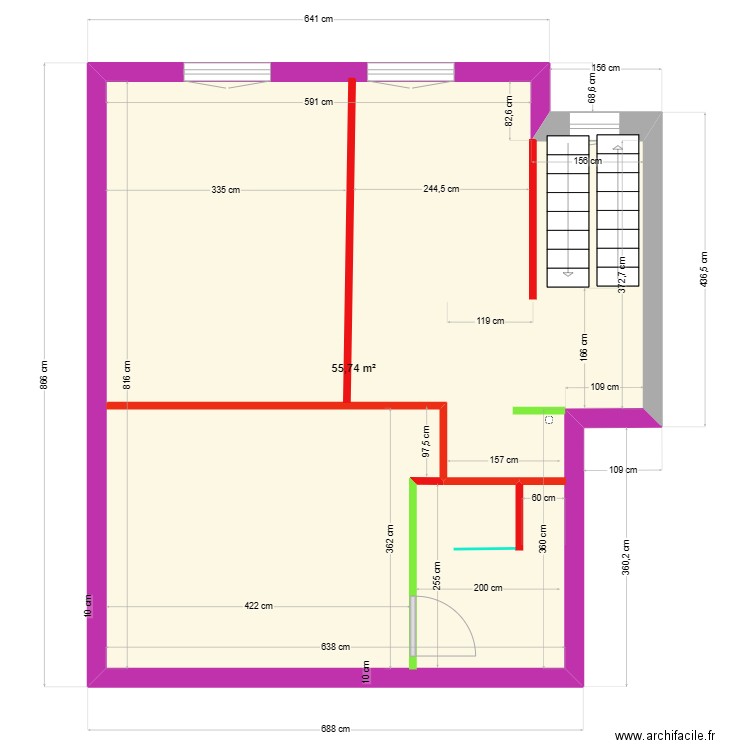 Rez de jardin. Plan de 1 pièce et 56 m2