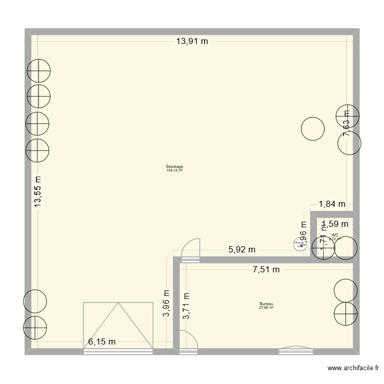 jp location. Plan de 3 pièces et 185 m2