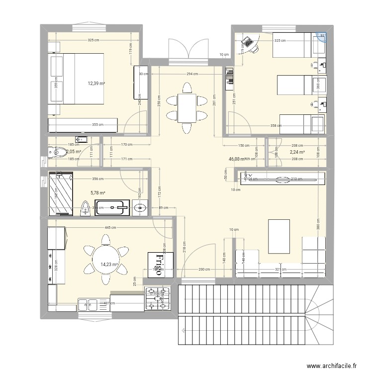 Hamadi maison. Plan de 6 pièces et 84 m2