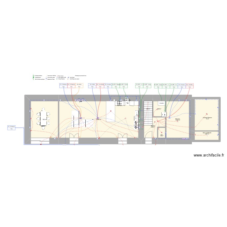 Torcé RDC. Plan de 9 pièces et 118 m2