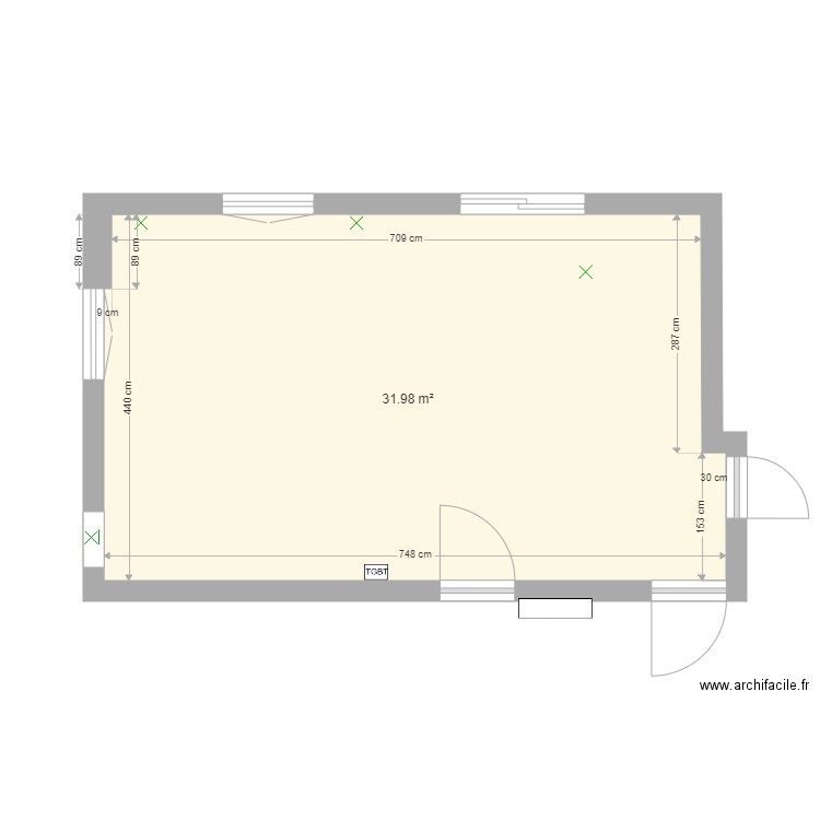 salon carriere sans meuble. Plan de 0 pièce et 0 m2