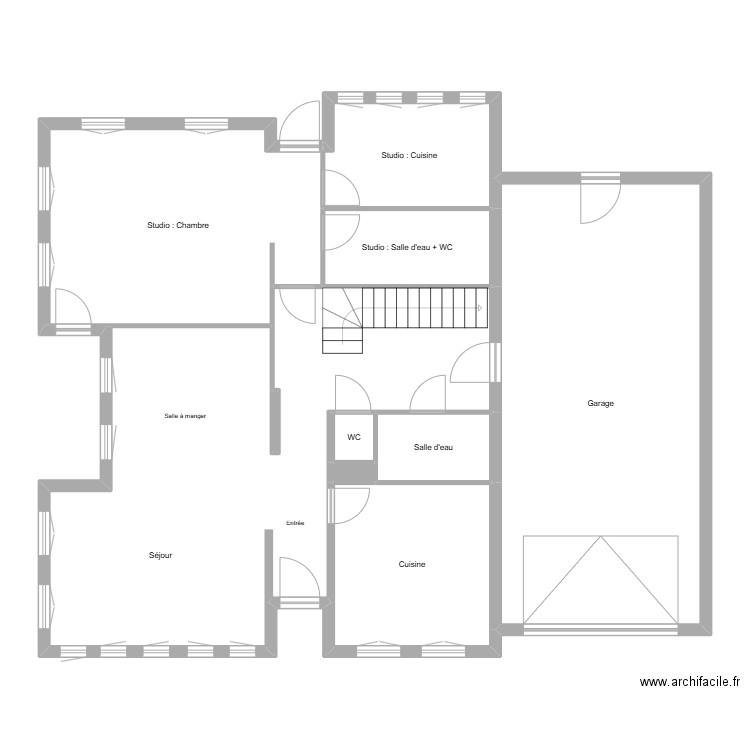 KRIM NIV 1. Plan de 10 pièces et 153 m2