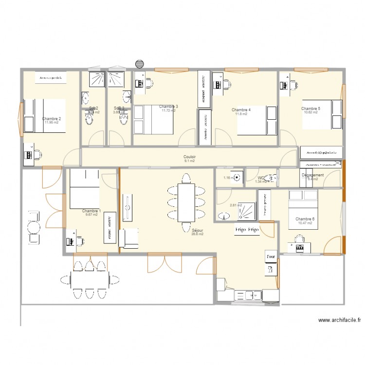 Maison Baduel v7. Plan de 15 pièces et 121 m2