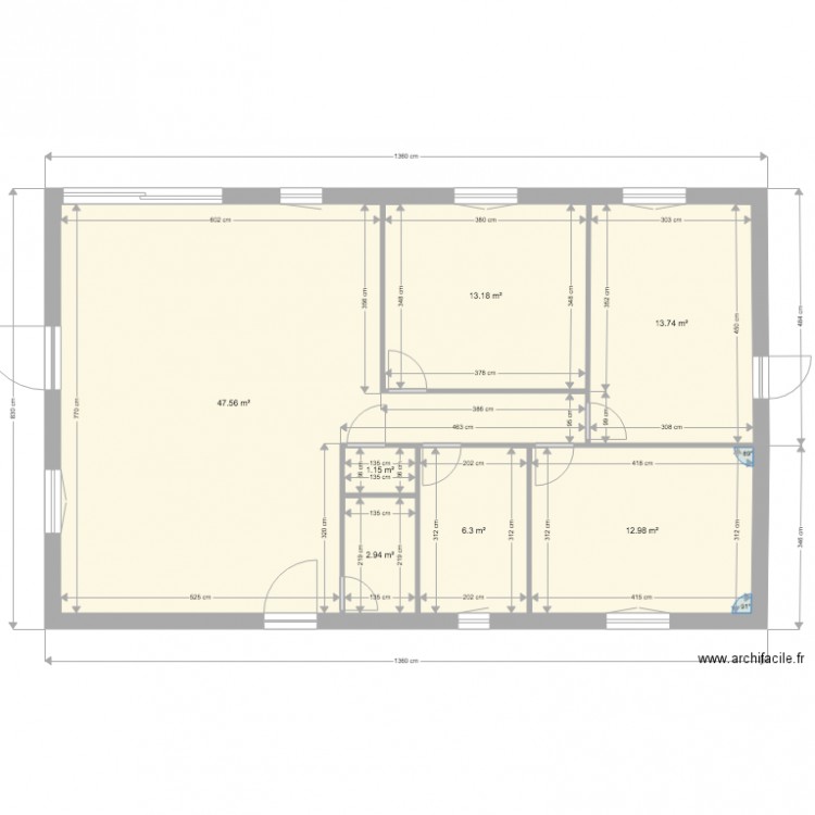 100 M2 ouvertures de bases sans meubles. Plan de 0 pièce et 0 m2