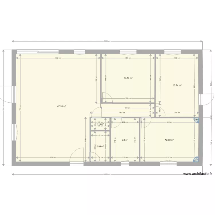 100 M2 ouvertures de bases sans meubles. Plan de 